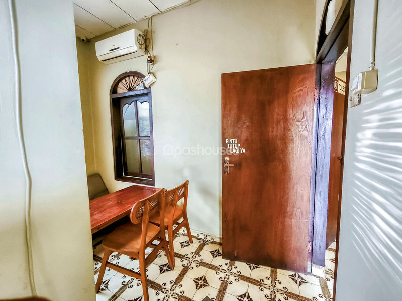 Jalan MT Haryono No.37 Tangerang