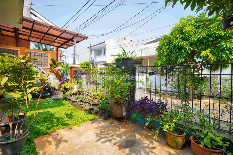 Bintaro Jaya Sektor 4 Blok A12/12