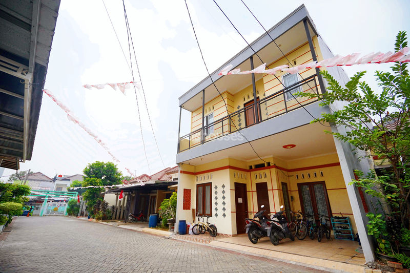 Alam Persada Village