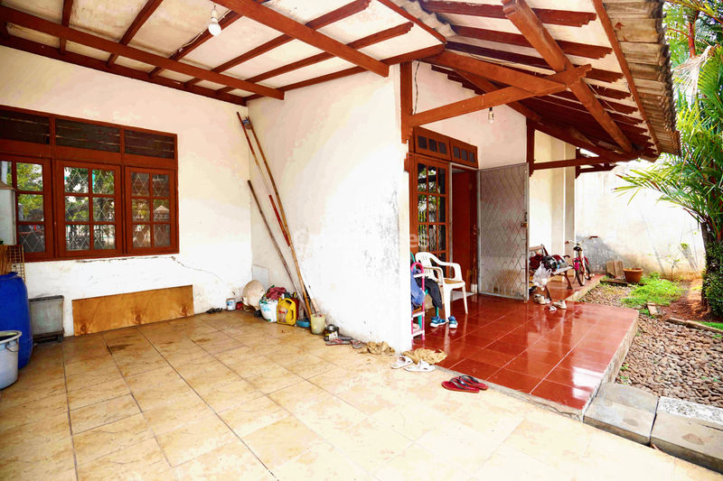 Bukit Pamulang Indah Blok B8 No.5