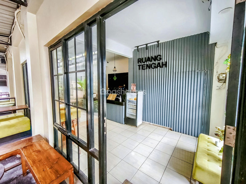 Jalan MT Haryono No.37 Tangerang
