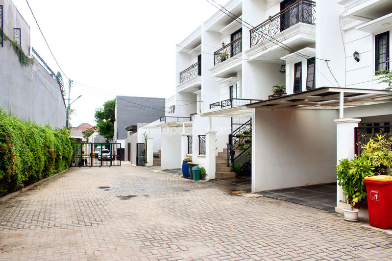 Cluster Mayang 6 Residence 4