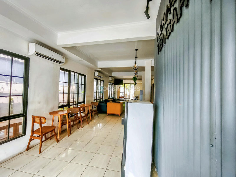 Jalan MT Haryono No.37 Tangerang