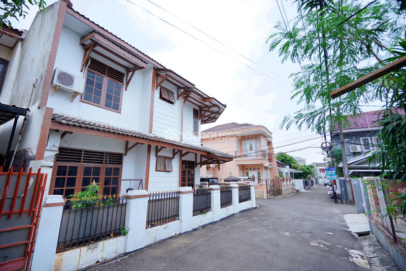 Jalan Bontang III 