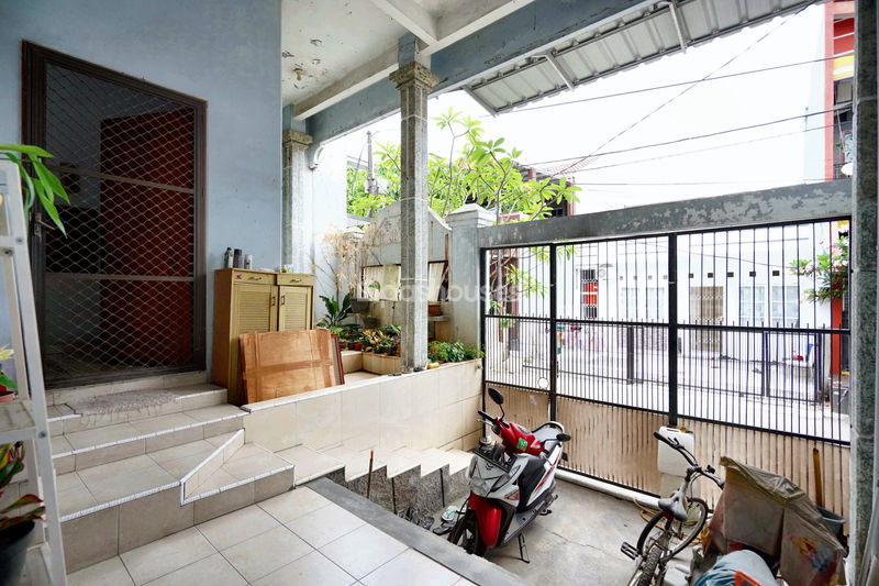 Jalan Palem Botol III