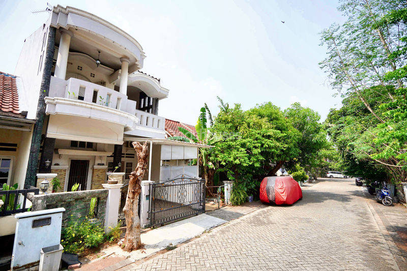Citra Indah City Bukit Menteng