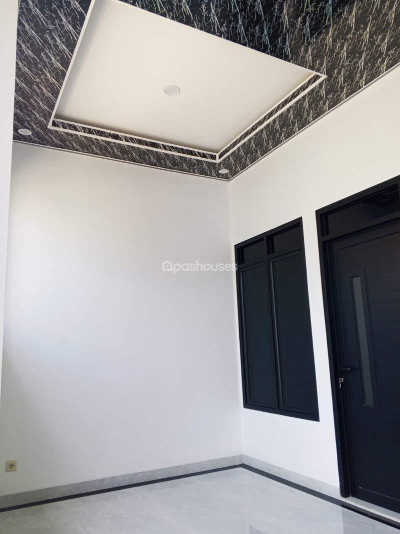 Perumahan Bukit Waringin, Blok E3 No.8 