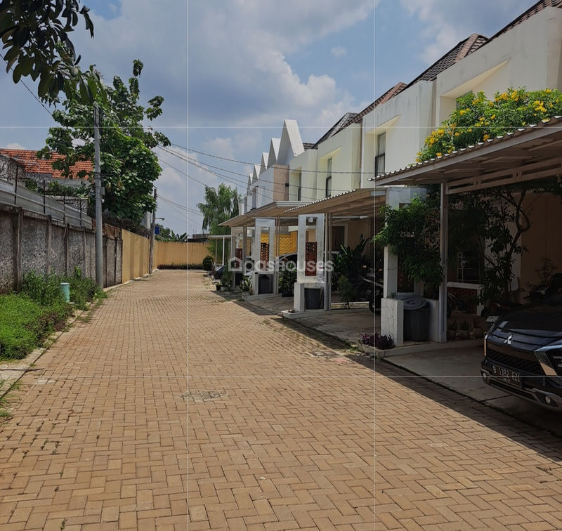 Perumahan Greenland Healthful Living Blok Q No.11