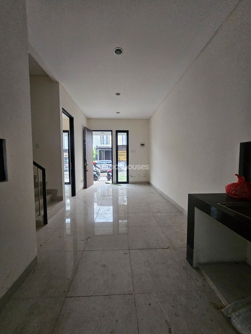 Calatea C6 No.10 CBD Cibubur