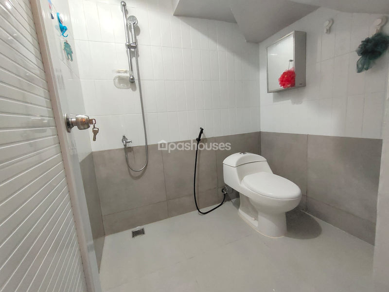 Puri Flamboyan Town House No.11