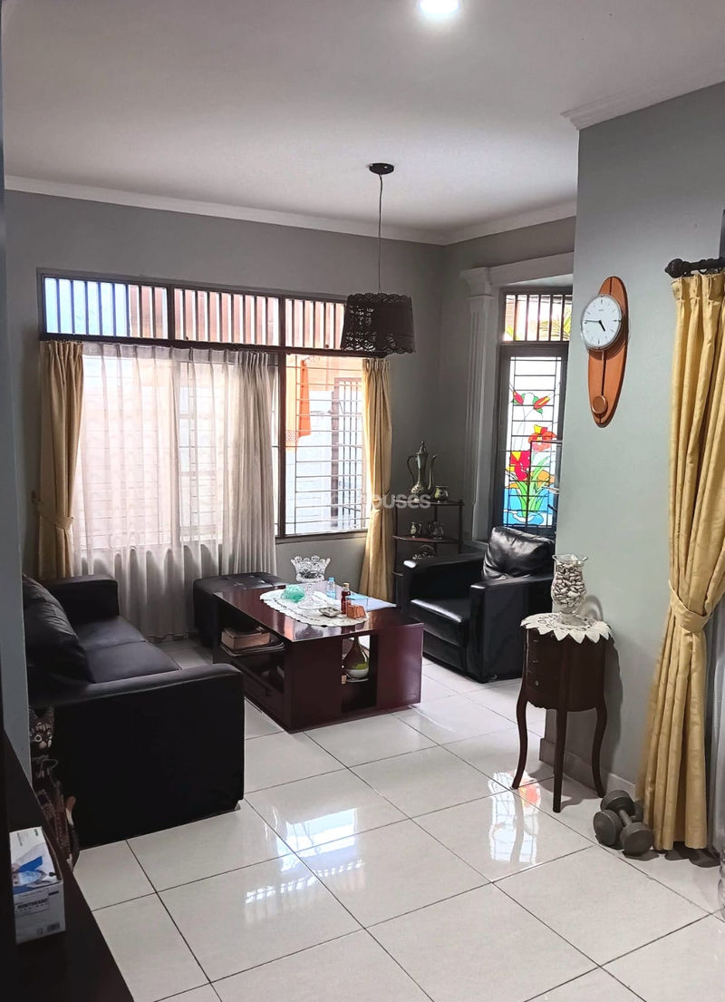 Villa Bintaro Indah Blok E3 No.19