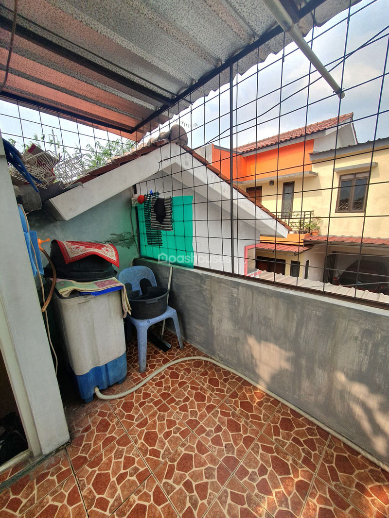 Jalan Saimang Depok