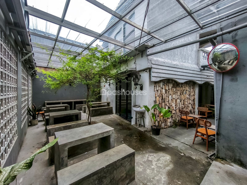 Jalan MT Haryono No.37 Tangerang