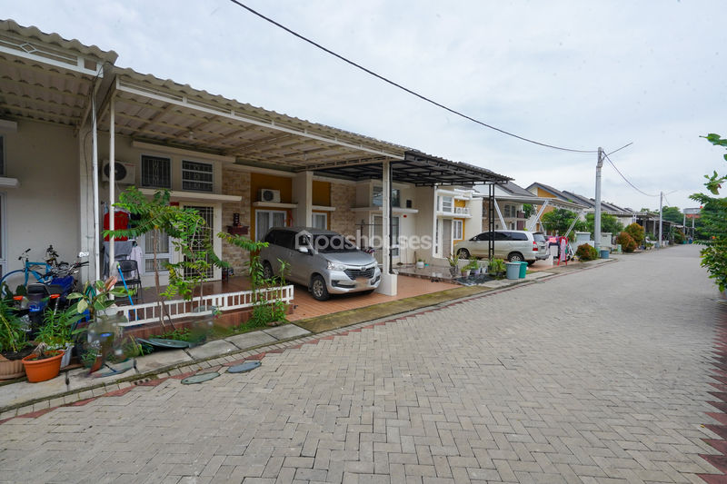 Komplek Kota Sutera Cluster Blossomville Tangerang