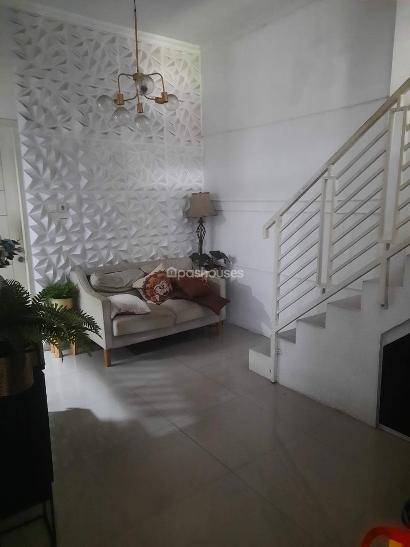 Villa Dago Tol Blok I6 No.23