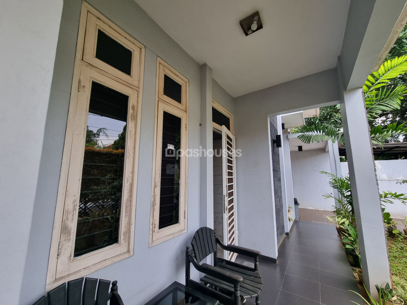 Komplek Megapolitan Cinere 