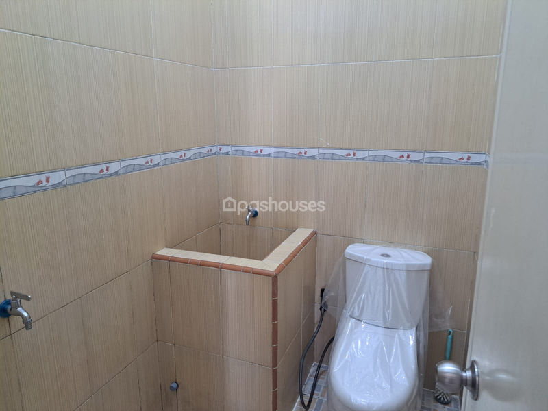 Erfina Kencana Regency Cluster Bisbol