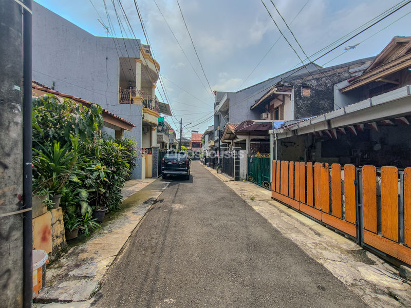 Komplek DKI Blok N4 No.4