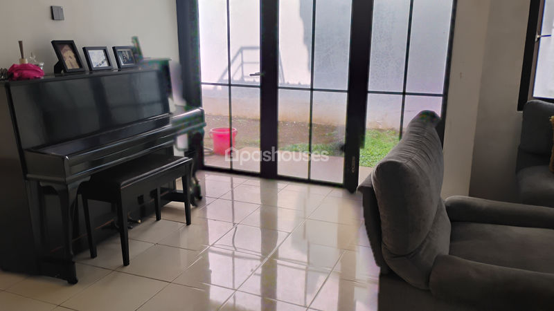 Perumahan D' Crown Residence No.27