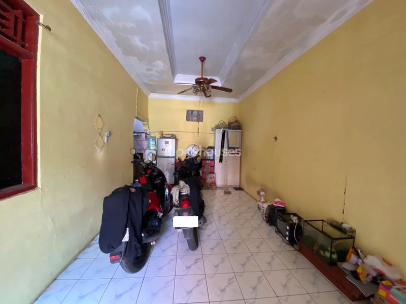 Jalan Sumur Bungur Cipayung