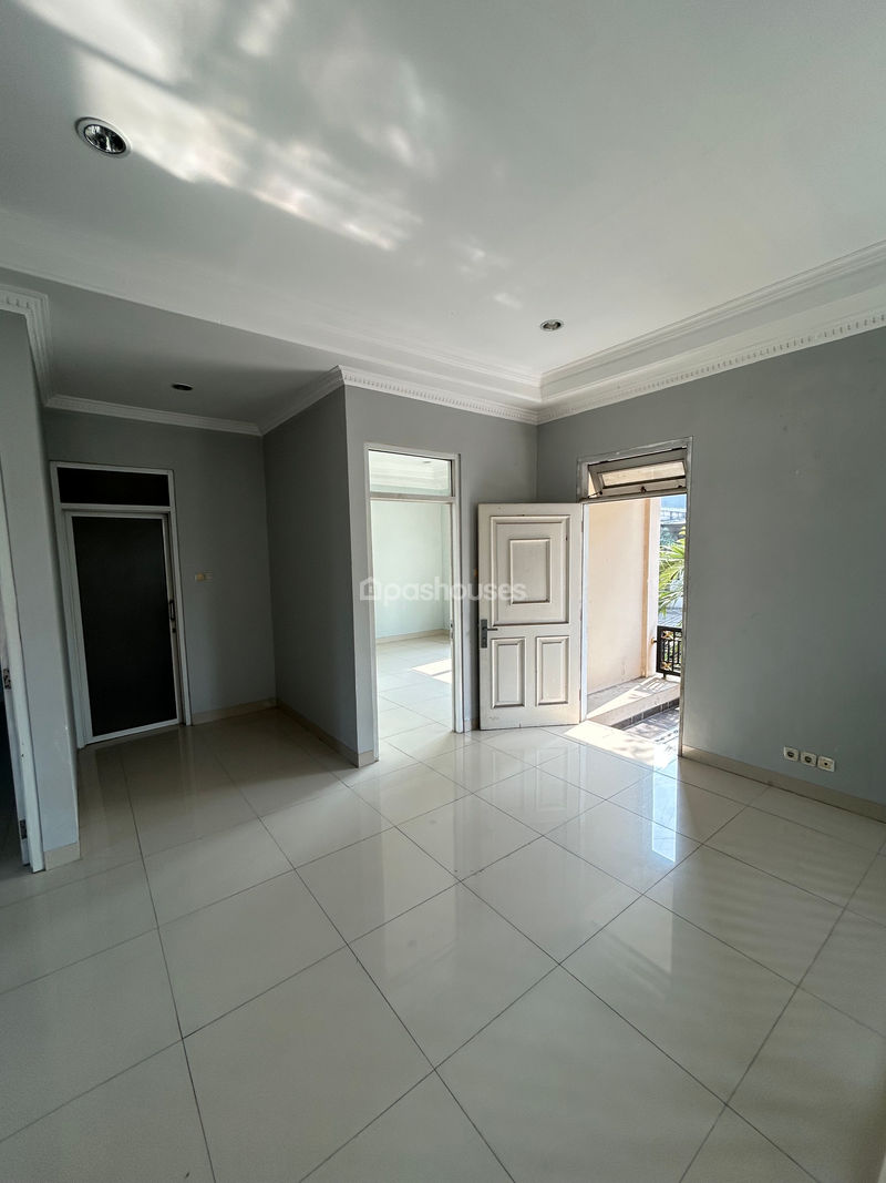 Griya Metropolitan 2 Blok F3 9