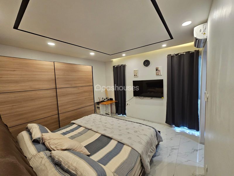 Perumahan Suvarna Sutera Cluster Dhana