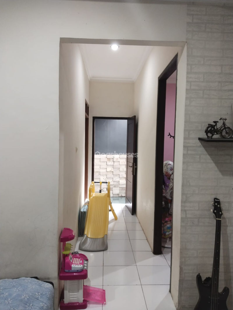 Bekasi Timur Regency Cluster Malachite Blok M16