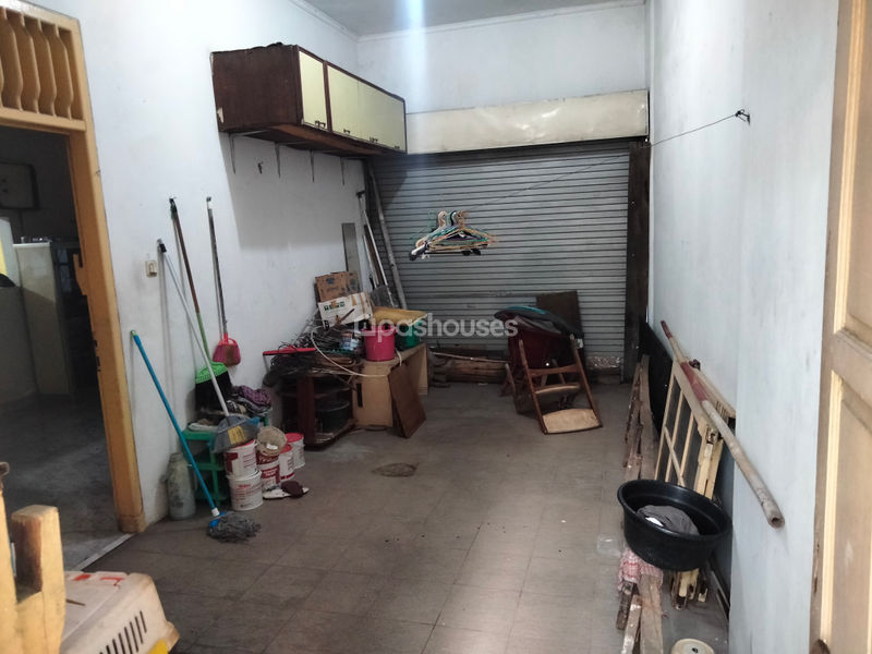 Jalan Pesut Raya No. 132