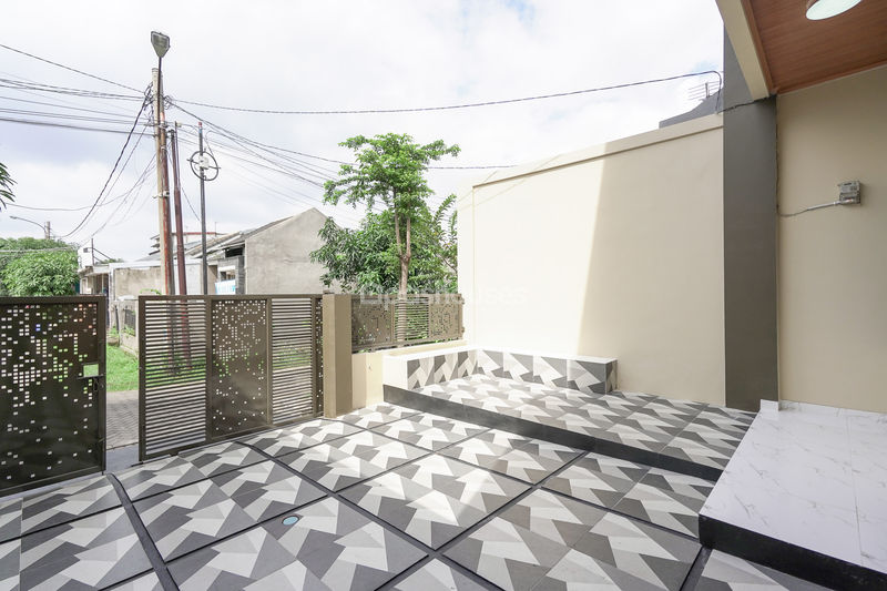 Bekasi Timur Regency 3 Cluster Ivory Blok I6 No.11