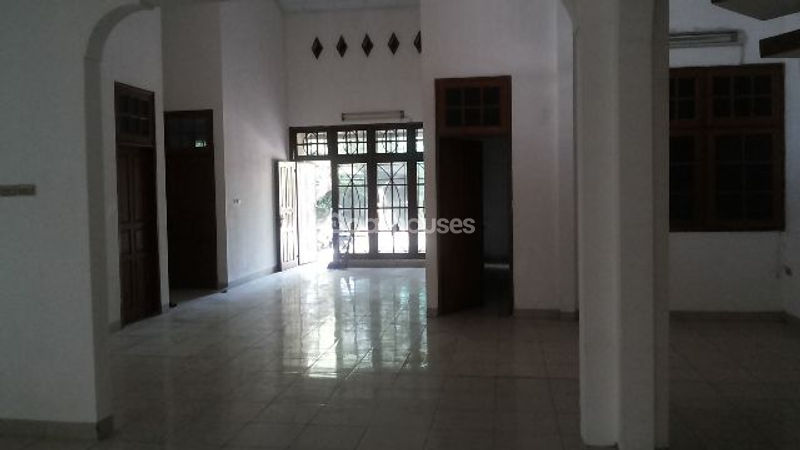 Jalan Prof. DR. Soepomo No.4A Tangerang