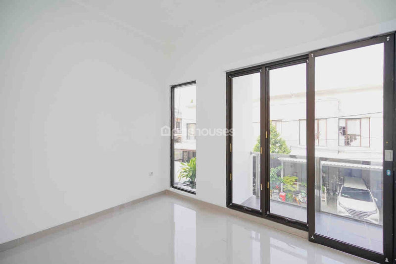 Jalan Antara No.57