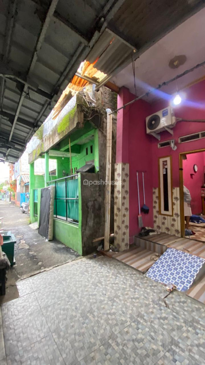 Jalan Raya Fatahilah No.28 Bekasi
