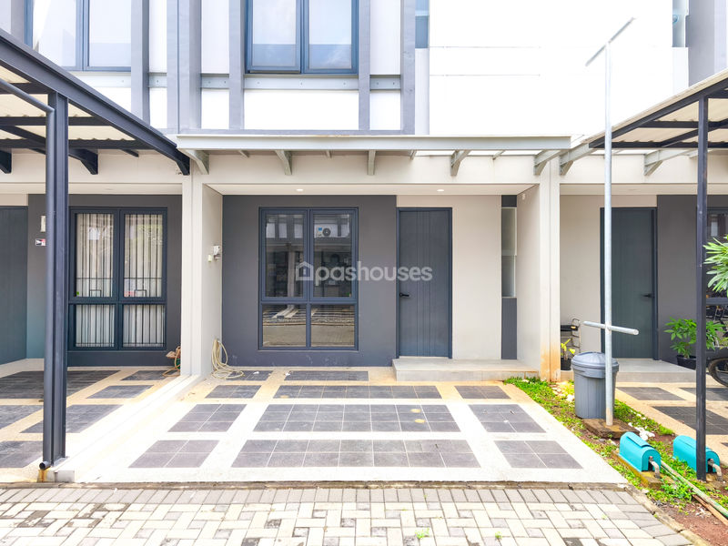 Latinos Business District BSD City Blok B12 No.5