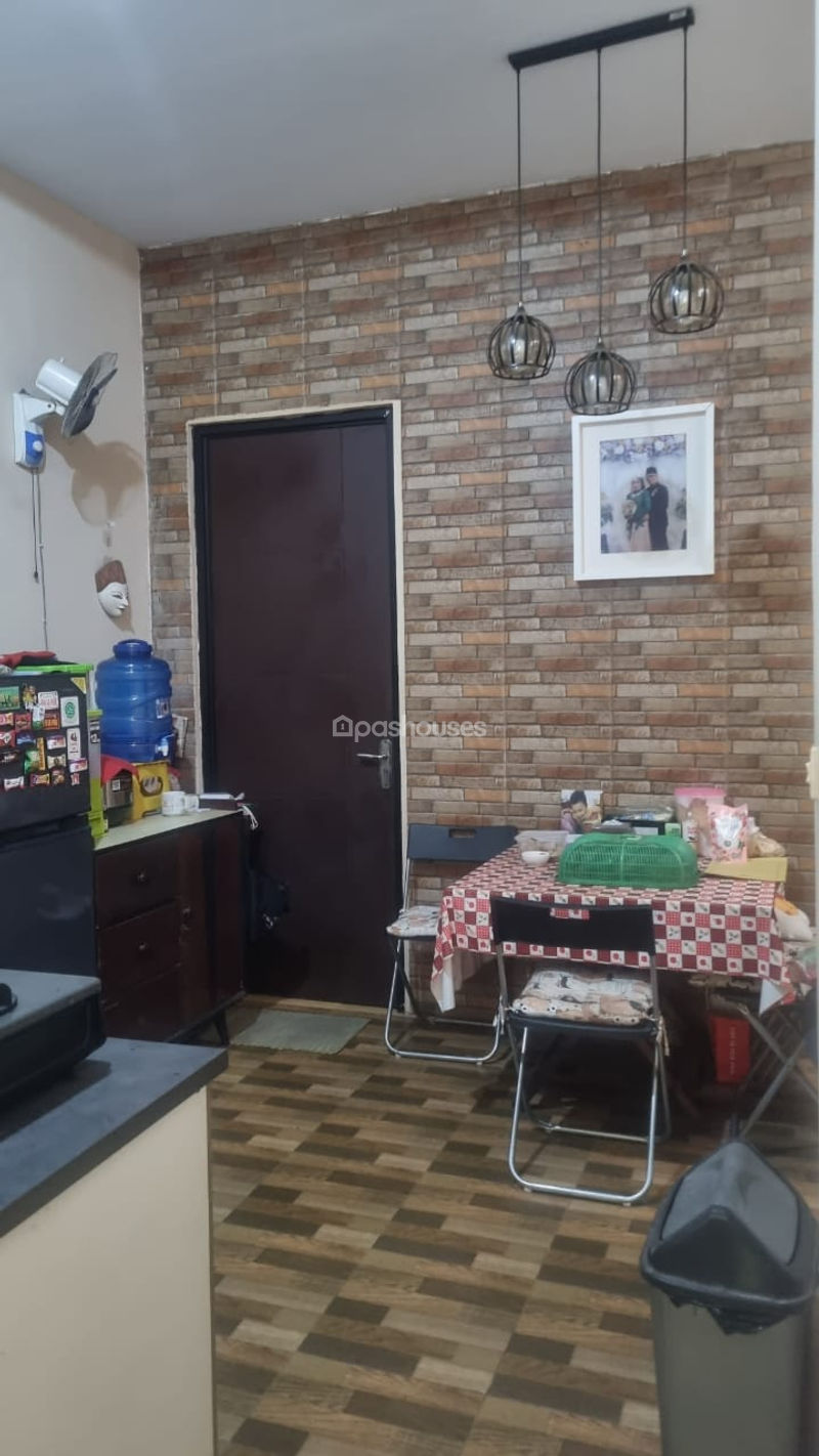 Cluster Flora Aryana Karawaci Blok E10 No.7