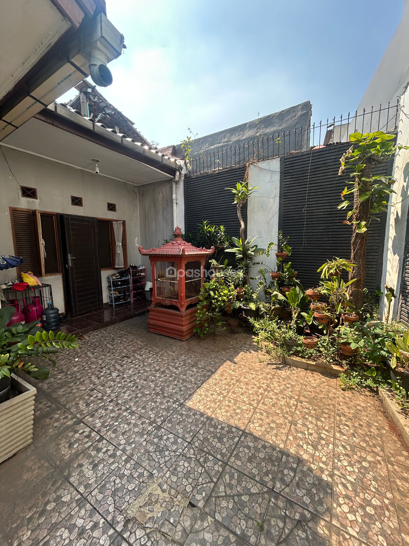 Jalan Nakula 7 No.136-B