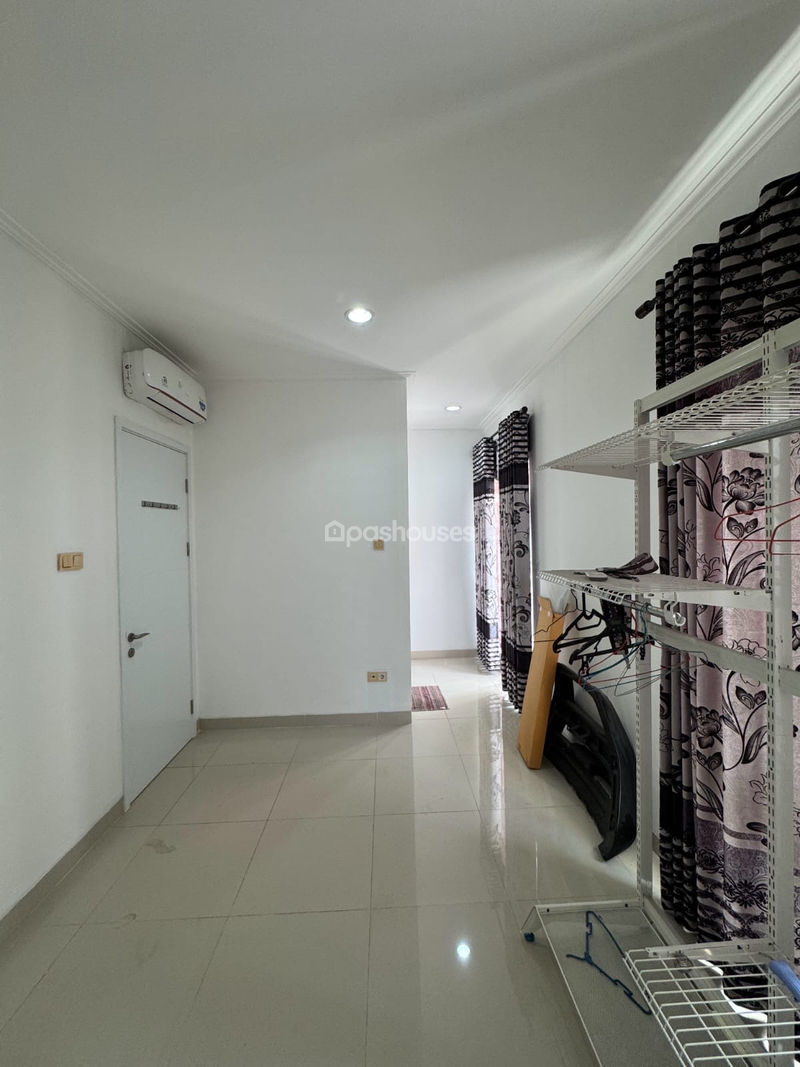 Grand Cibubur Country Cluster Royal Wood