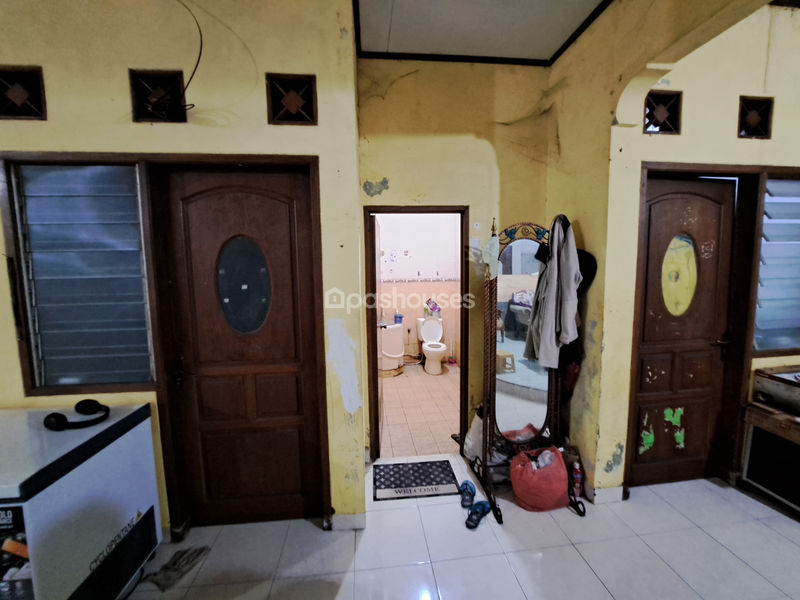 Permata Pamulang Blok H2 No.1