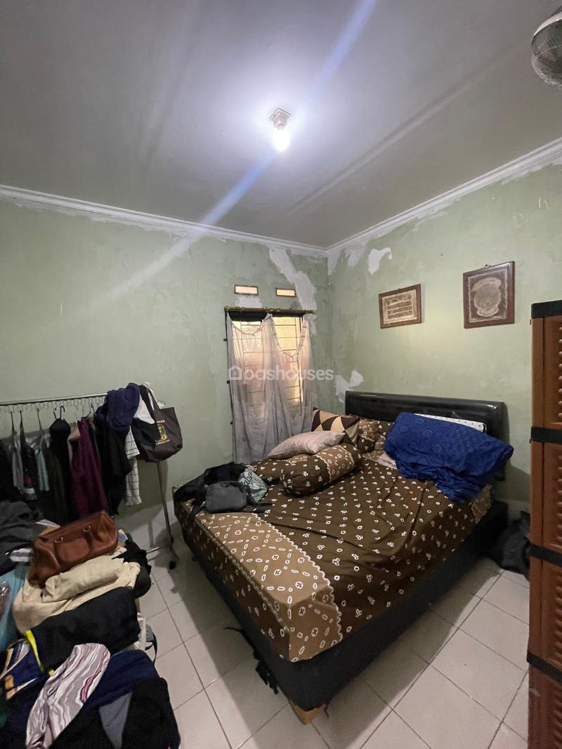 Perumahan Taman Anyelir 3 K2 No. 18