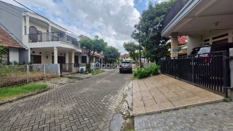 Perumahan Kemang Pratama Blok AB No.12