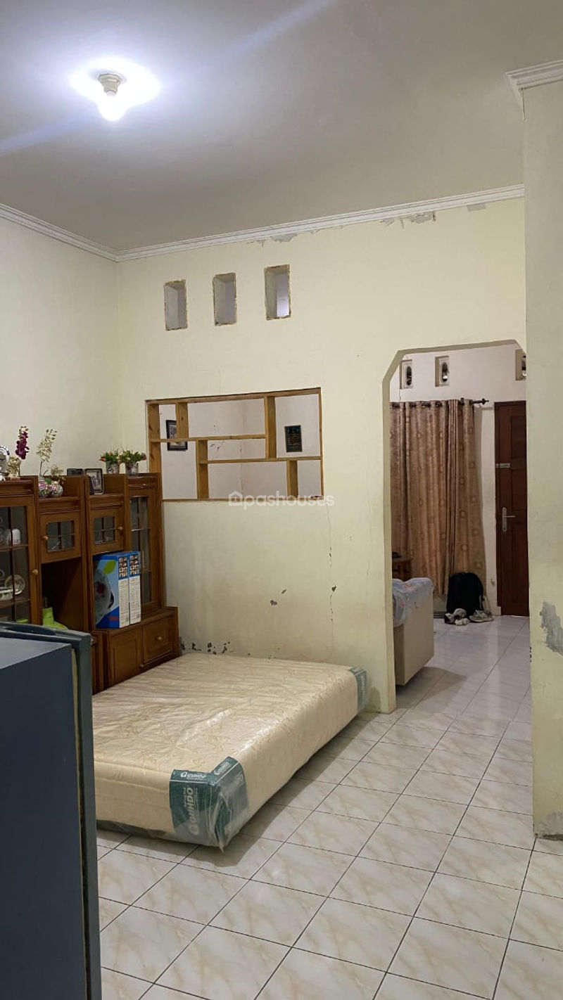 Perumahan Graha Kartika Pratama Blok B1 No.17