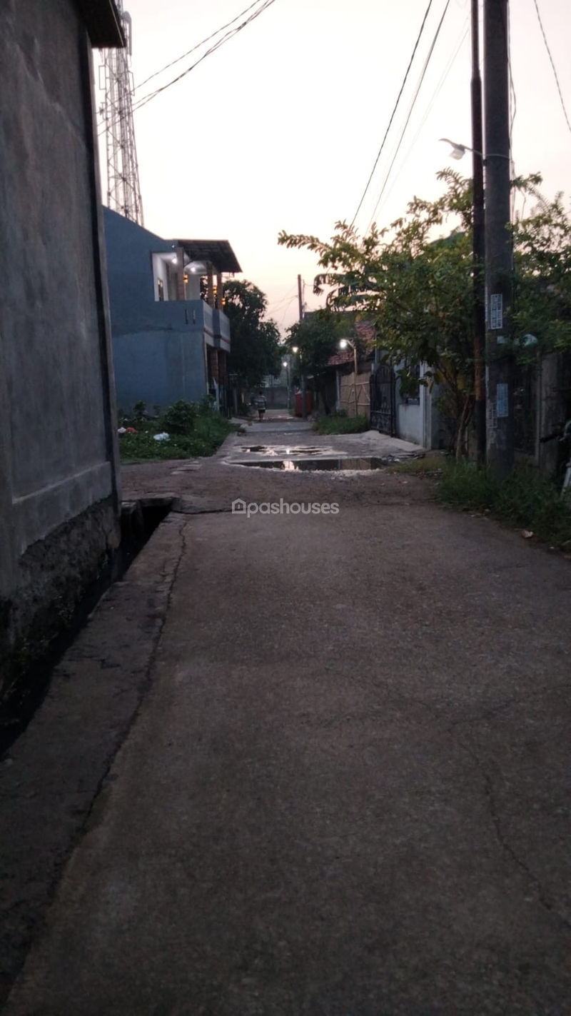 Kampung Pilar Barat Bekasi