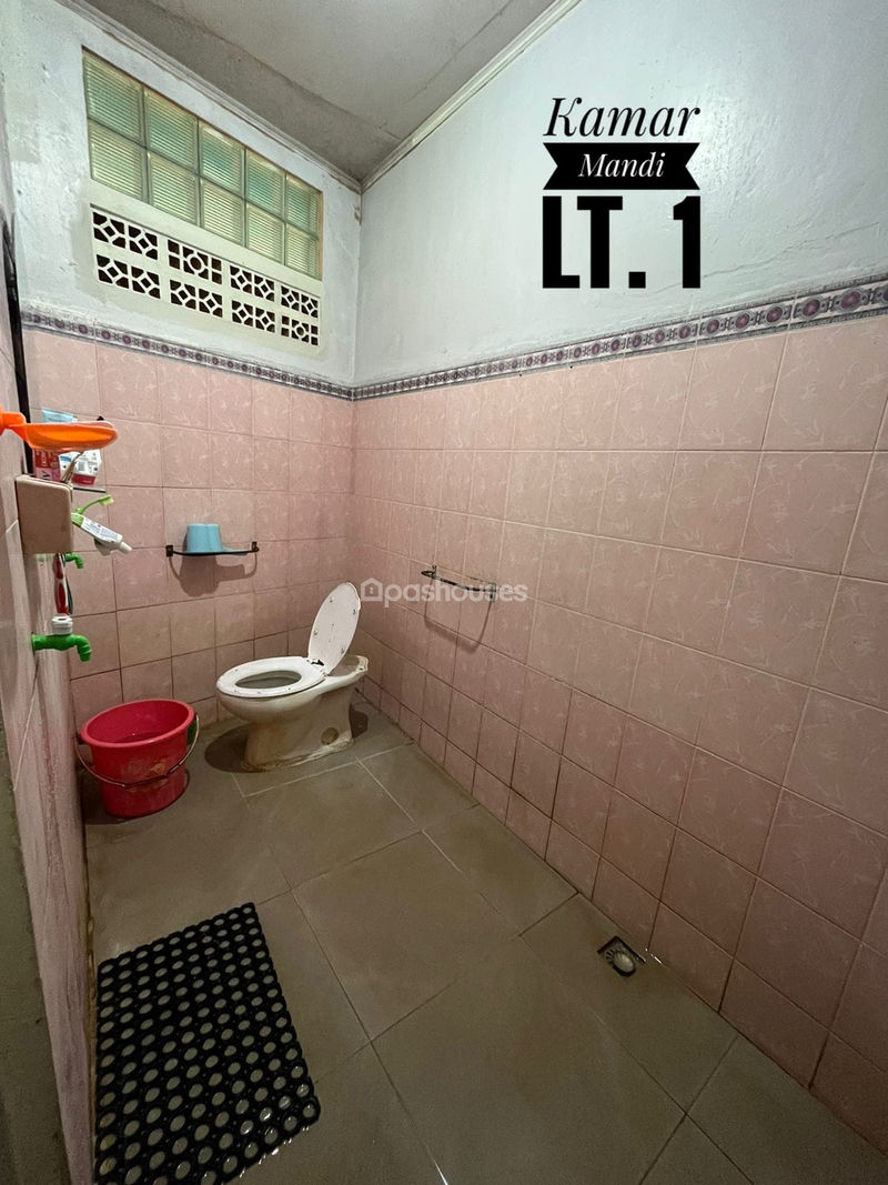 Jalan Merpati Putih 2 Blok D21 No.1