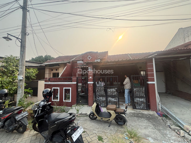 Jalan Utama Taman Walet Blok GWB No.8