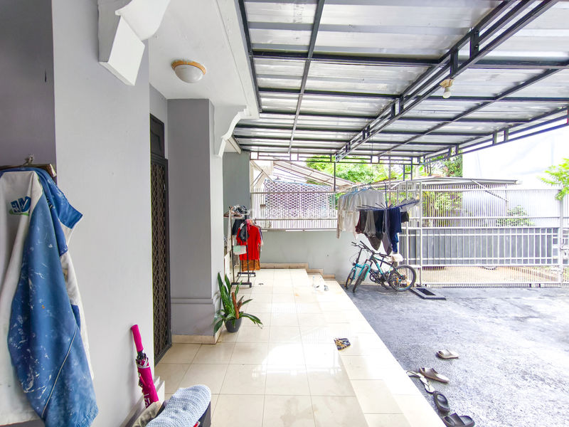 Jalan Dharma Graha IV Blok B8 No.30A