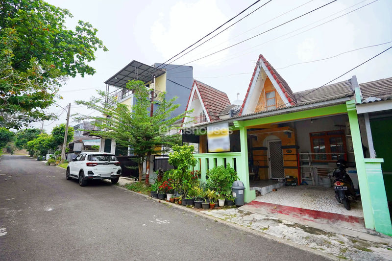 Jl. Mahkota Opal