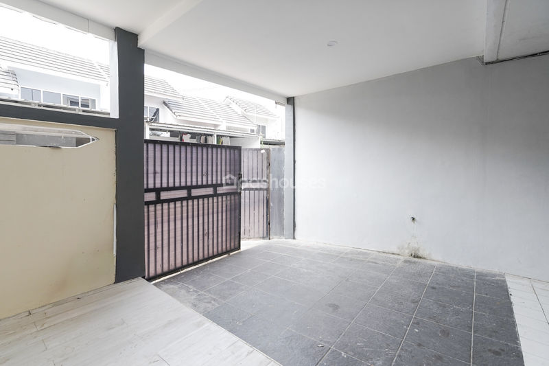 Grand Residence City Cluster Senopati Blok CA37 No.21