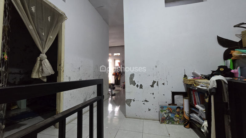 Permata Pamulang Blok E1 No.10