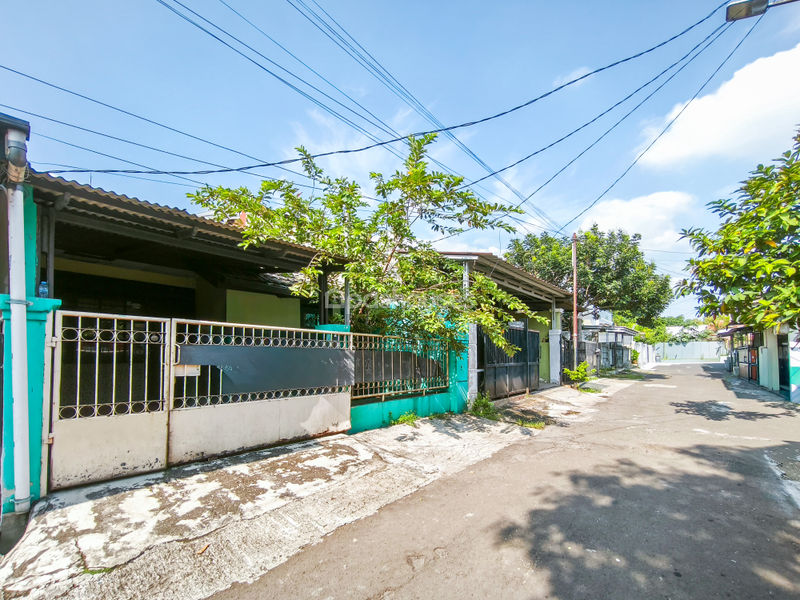 Jalan Parikesit II No.7