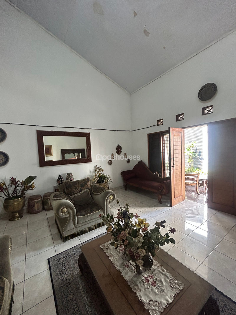Jalan Nakula 7 No.136-B