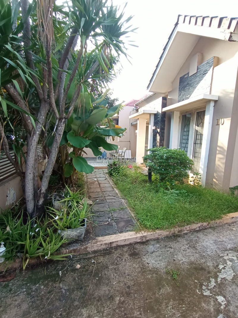 Serpong Park Cluster Gold G10